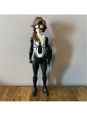 Marvel Spider Girl Anya Corazon Titan Hero 12 Inch Figure Hasbro 2017